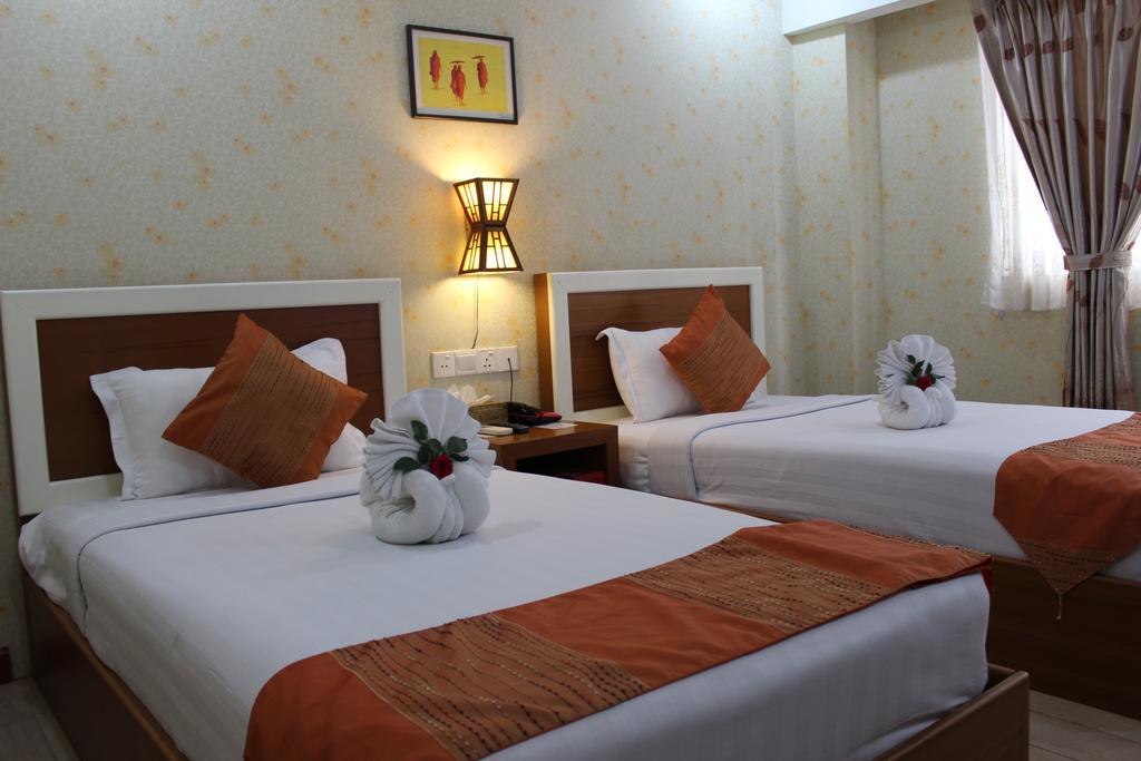 Hotel Kan Kaw Янгон Номер фото