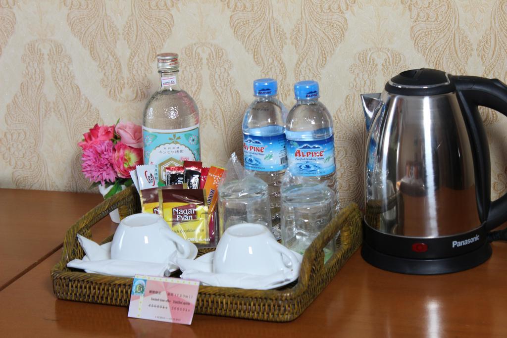 Hotel Kan Kaw Янгон Екстер'єр фото