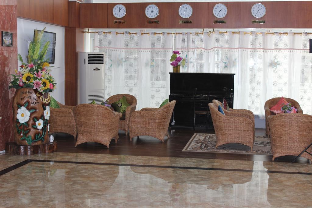 Hotel Kan Kaw Янгон Екстер'єр фото