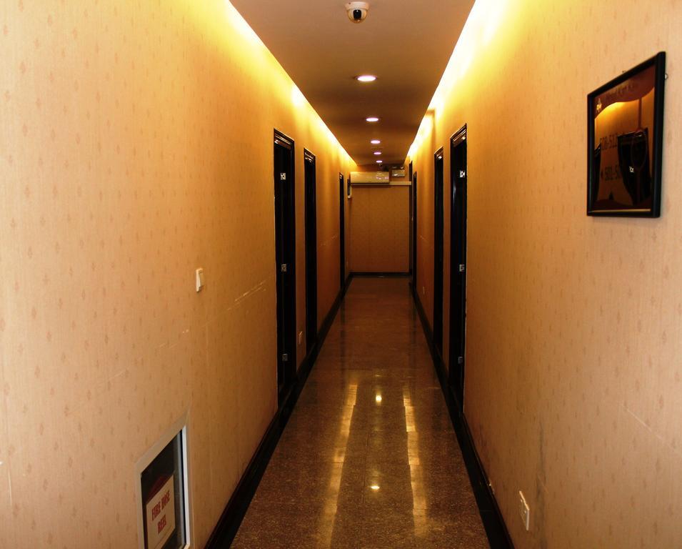 Hotel Kan Kaw Янгон Екстер'єр фото