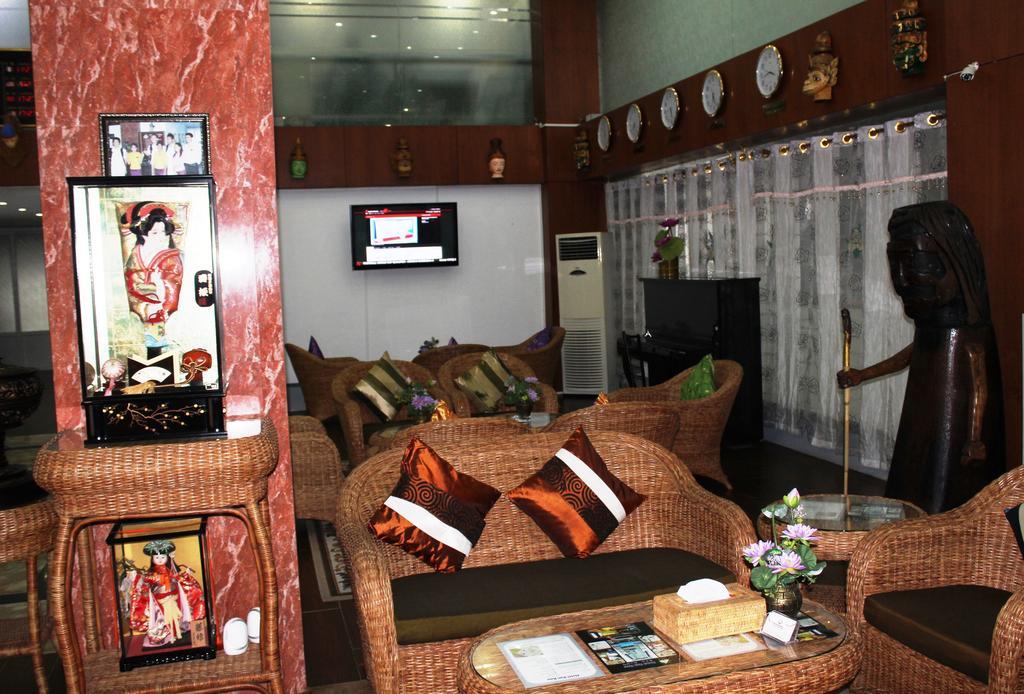 Hotel Kan Kaw Янгон Екстер'єр фото