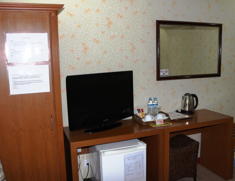 Hotel Kan Kaw Янгон Екстер'єр фото