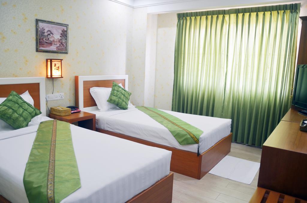 Hotel Kan Kaw Янгон Екстер'єр фото