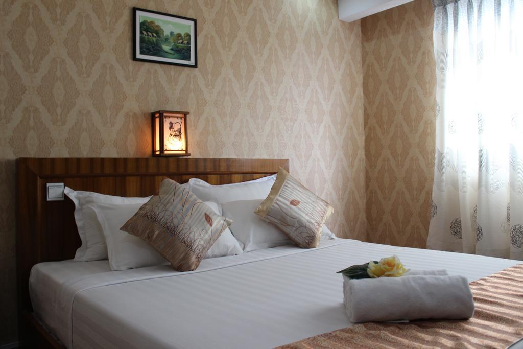 Hotel Kan Kaw Янгон Екстер'єр фото